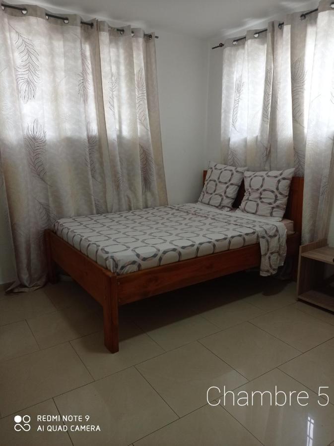 Le Mastro Chambre D'Hotes Mamoudzou Ngoại thất bức ảnh